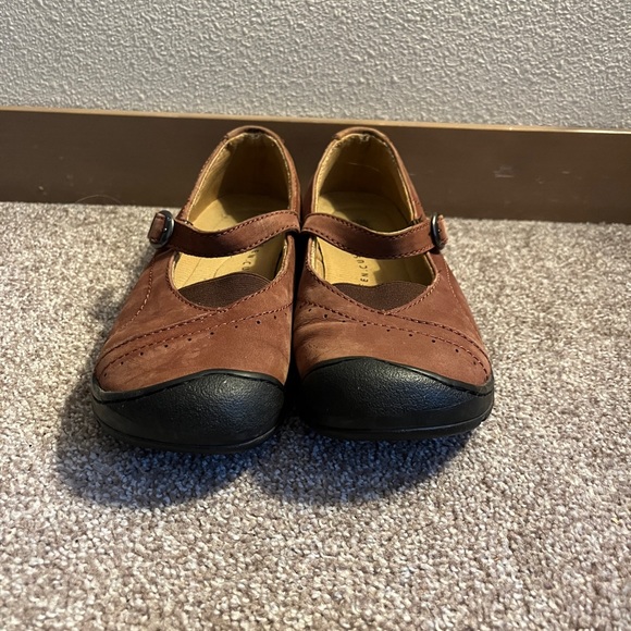 Keen Shoes Keen Mary Jane Shoes Poshmark
